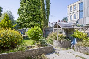 Photo 11- click for photo gallery